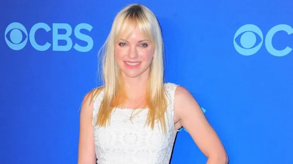 Anna Faris Net Worth: Vermögen, Karriere, Einkommen und finanzieller Erfolg im Detail Anna Faris Net Worth