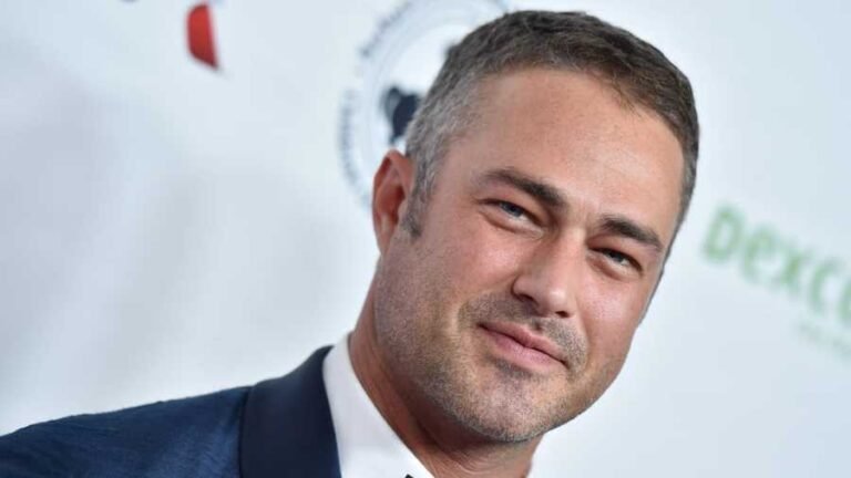 Taylor Kinney – Karriere, Privatleben und Erfolg eines Hollywood-Stars Taylor Kinney – Karriere, Privatleben und Erfolg eines Hollywood-Stars